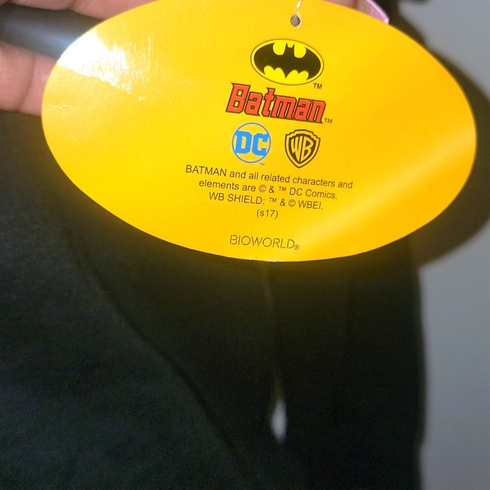 Batman Sweater - Picture 3 of 5